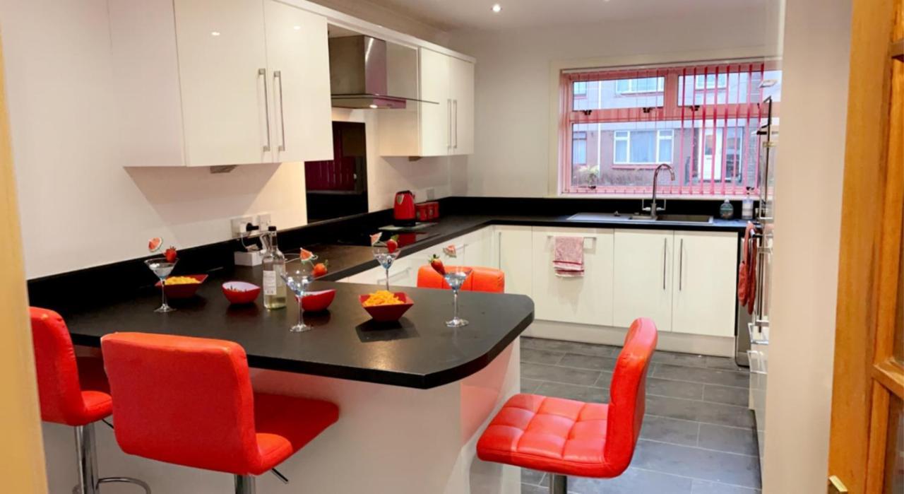 Wallace View - Holiday Home Stirling Bagian luar foto