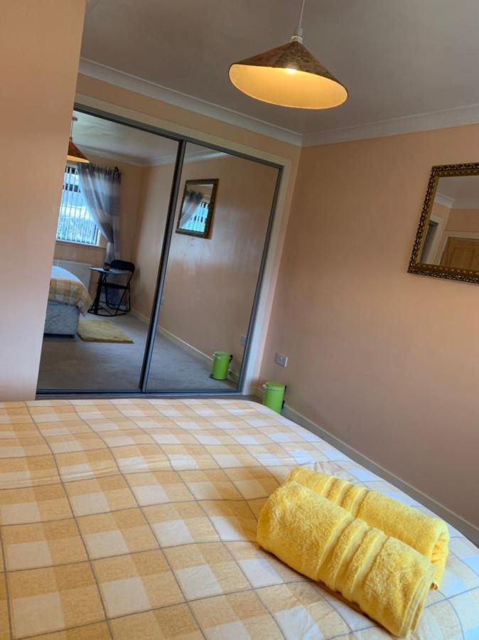 Wallace View - Holiday Home Stirling Bagian luar foto