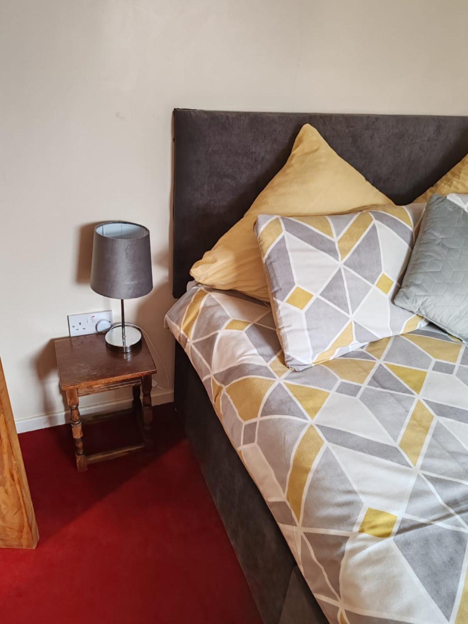 Wallace View - Holiday Home Stirling Bagian luar foto