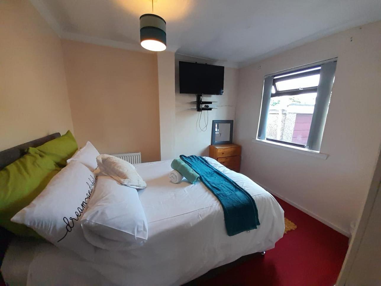 Wallace View - Holiday Home Stirling Bagian luar foto